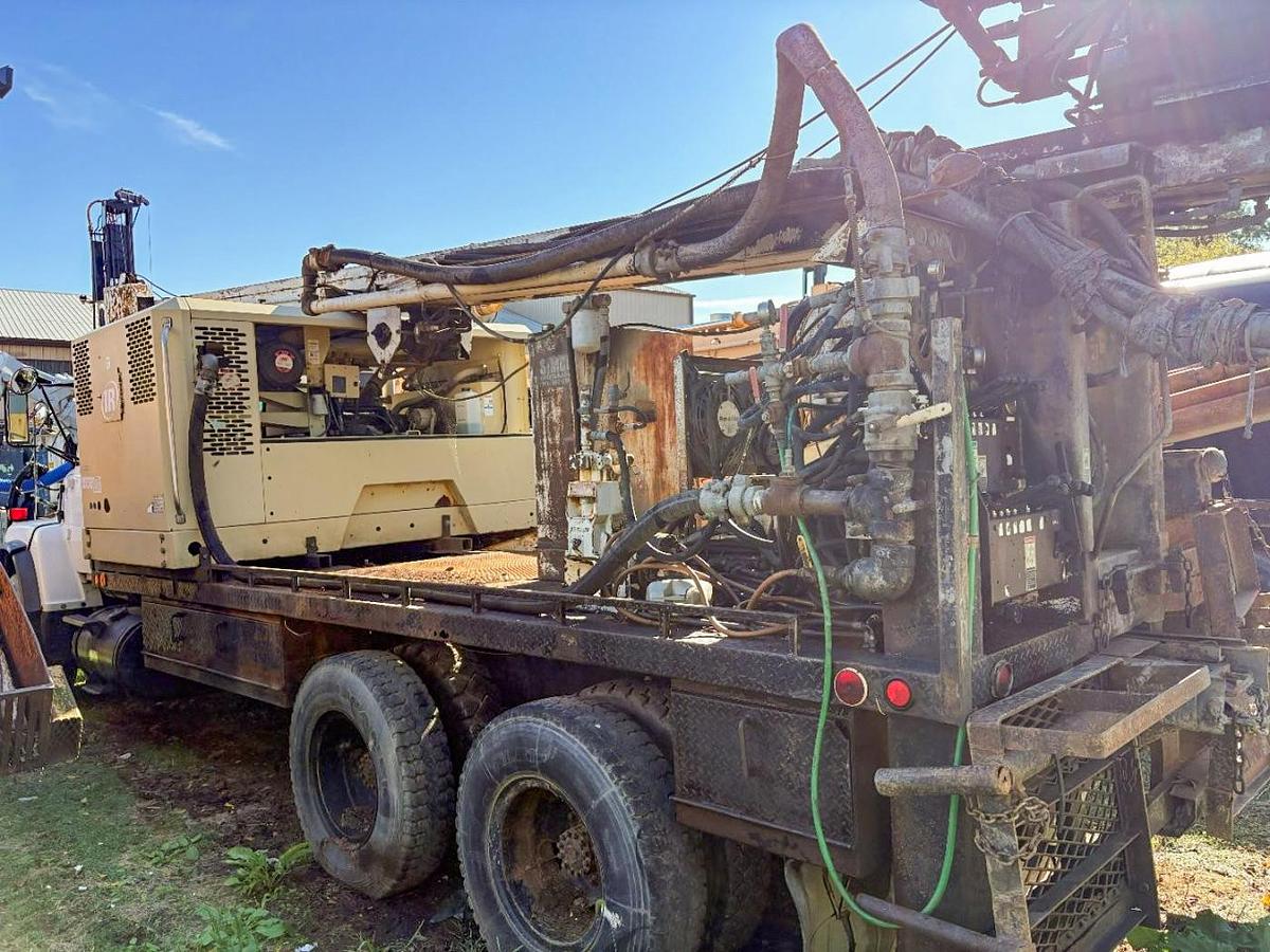 Used 1988 Simco 5000 Drill Rig