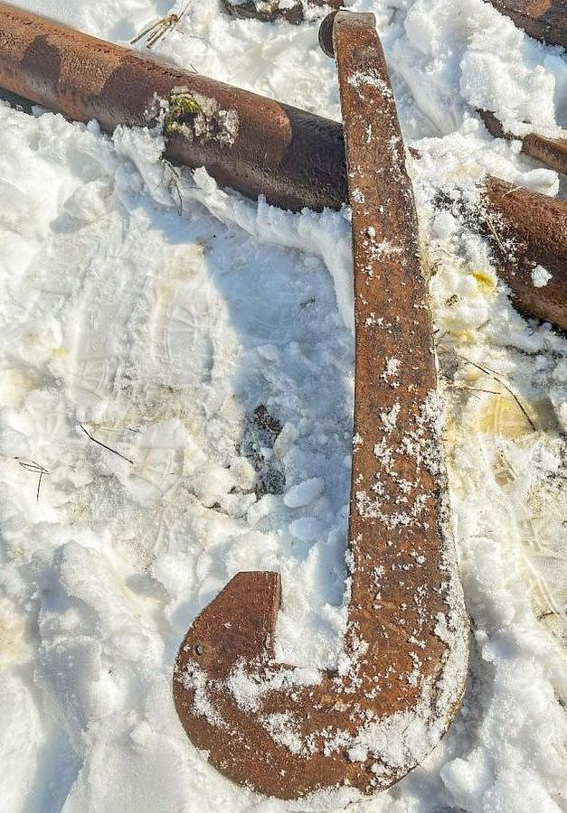 Used Macnolia Right-Hand Drilling Tool Wrench (3-3/4" x 52" J-wrench)