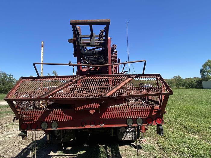 Used Bucket Style Drill Rig