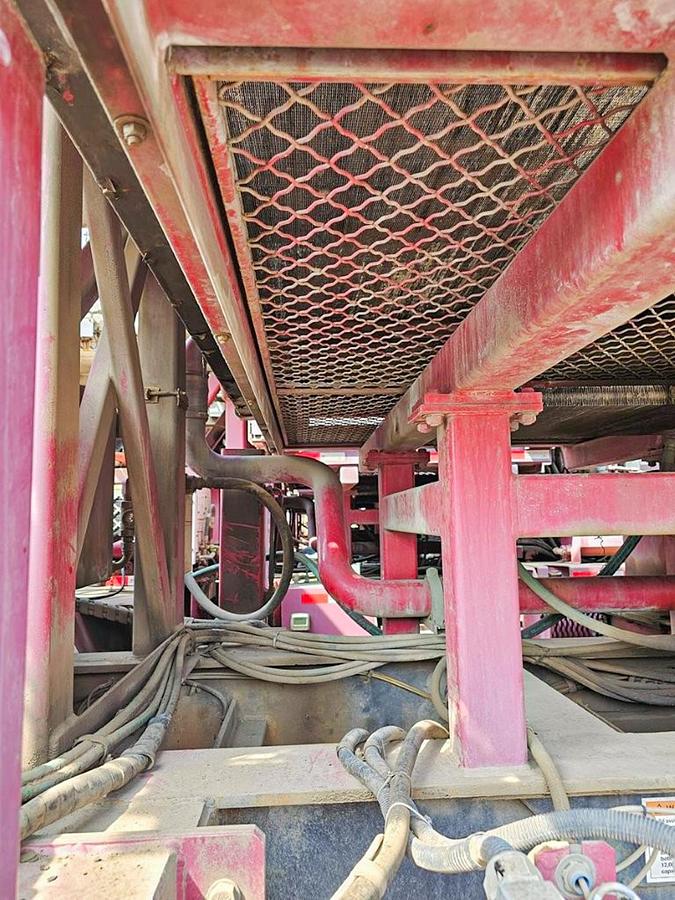 Used 2010 Schramm T200XD Deep Water / Oil & Gas Energy Drill Rig.
