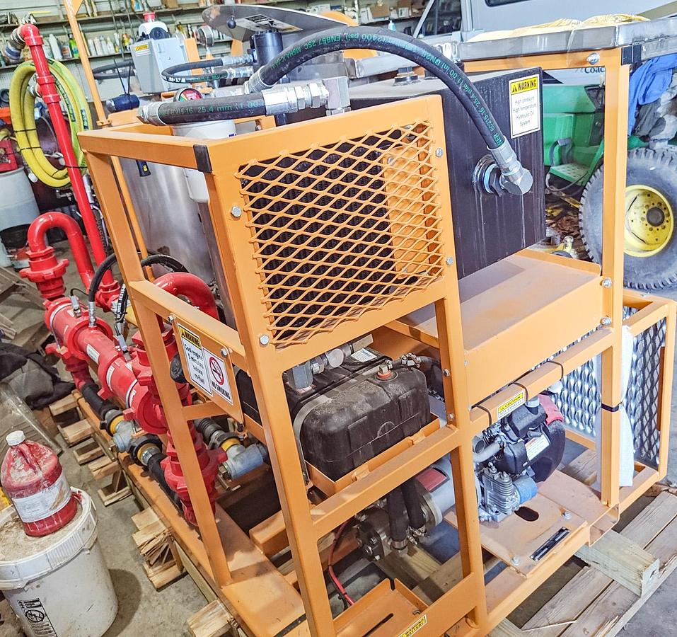 Geo Loop 2022 30-500 Gas Grout Pump with Separate Hose Reel Spool