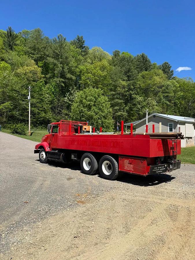Used 1989 Ingersoll-Rand T3W Drill Rig
