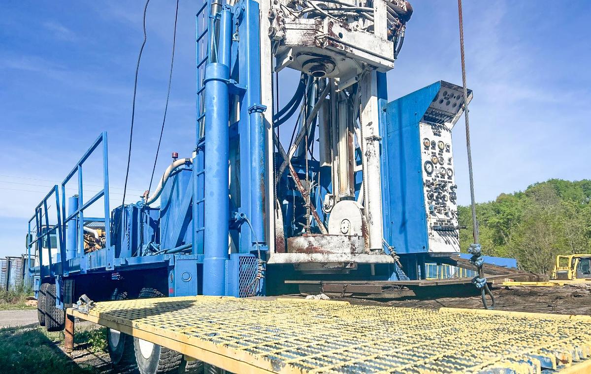 Used 2004 Gefco Speed Star 150K Drill Rig