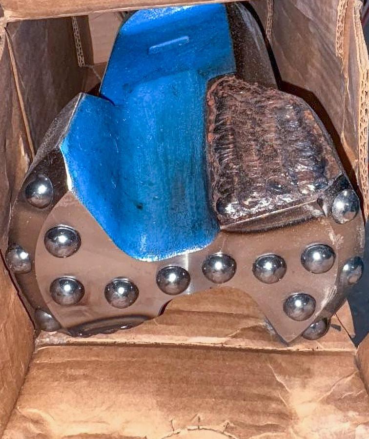 “Z” 6 In. Carbide Button Cable Tool Drill Bit, 2-1/4" X 3-1/4" Pin Thread