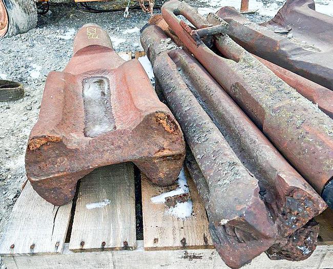 Used 14-3/4" Cable Tool Drill Chisel Bit, 35" Length, 4" X 5" API Pin Thread.