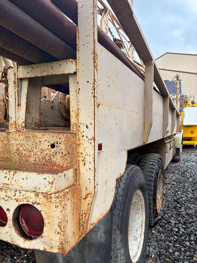 Used Failing 1000 Drill Rig