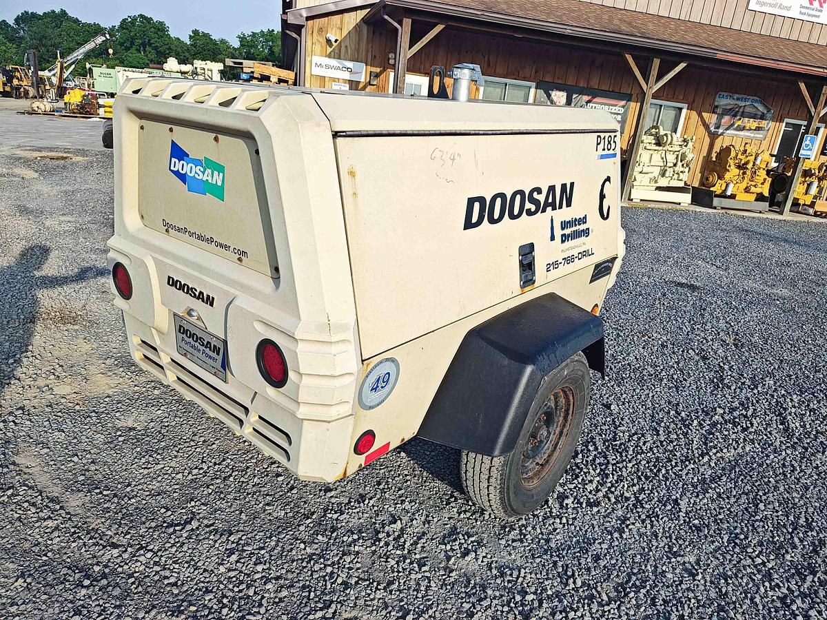 Used 2013 Doosan  P185WJD Air Compressor