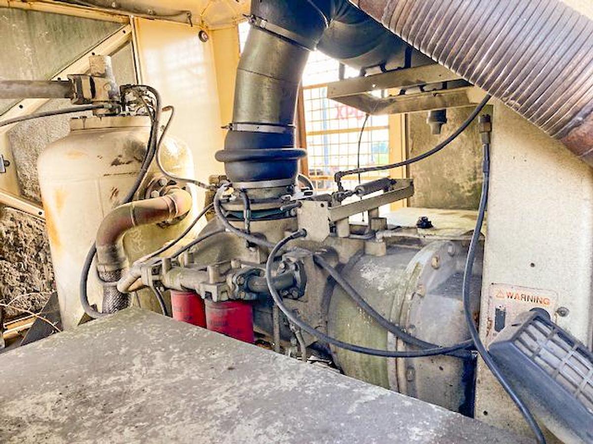 Used 1998 Ingersoll-Rand XHP1070WCAT