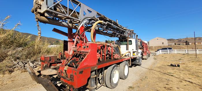 Used 1976 Ingersoll-Rand Cyclone TH60 Drill Rig