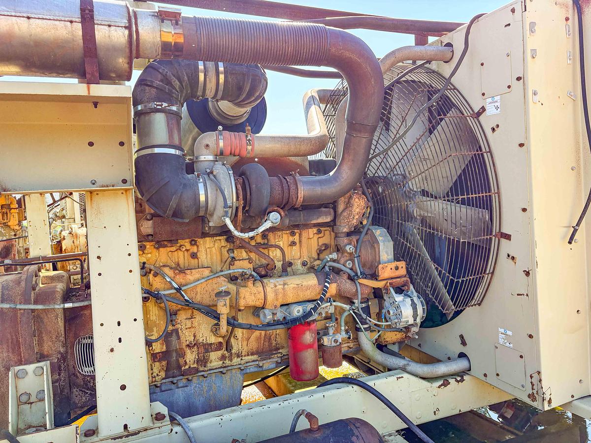 Used 2006 Ingersoll-Rand XHP1170WCAT Air Compressor