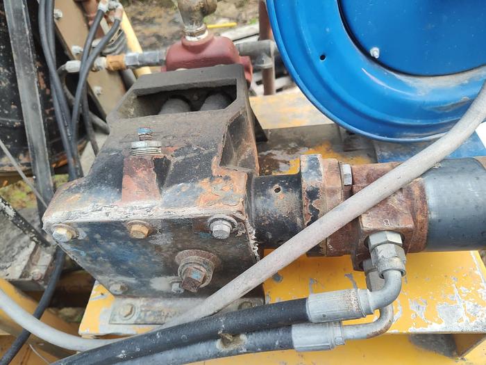 Used Beetle 150C Crawler Drill Rig