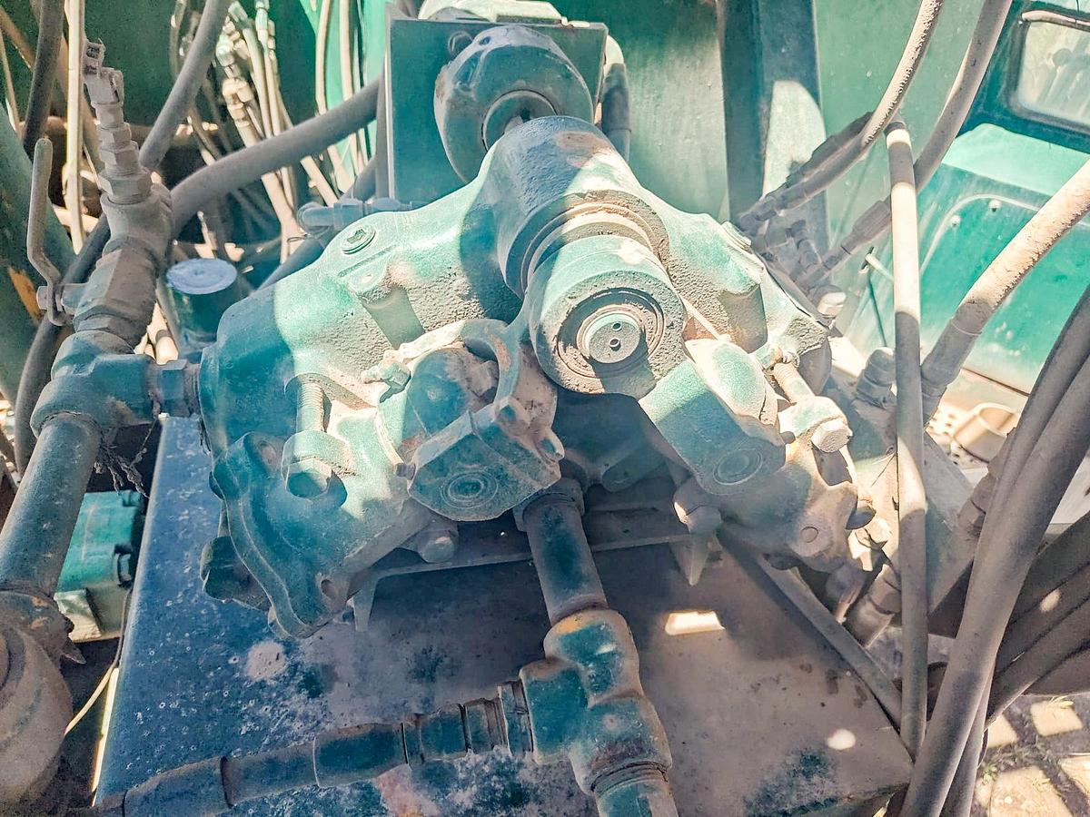 Used 1995 Reichdrill 650 Drill Rig