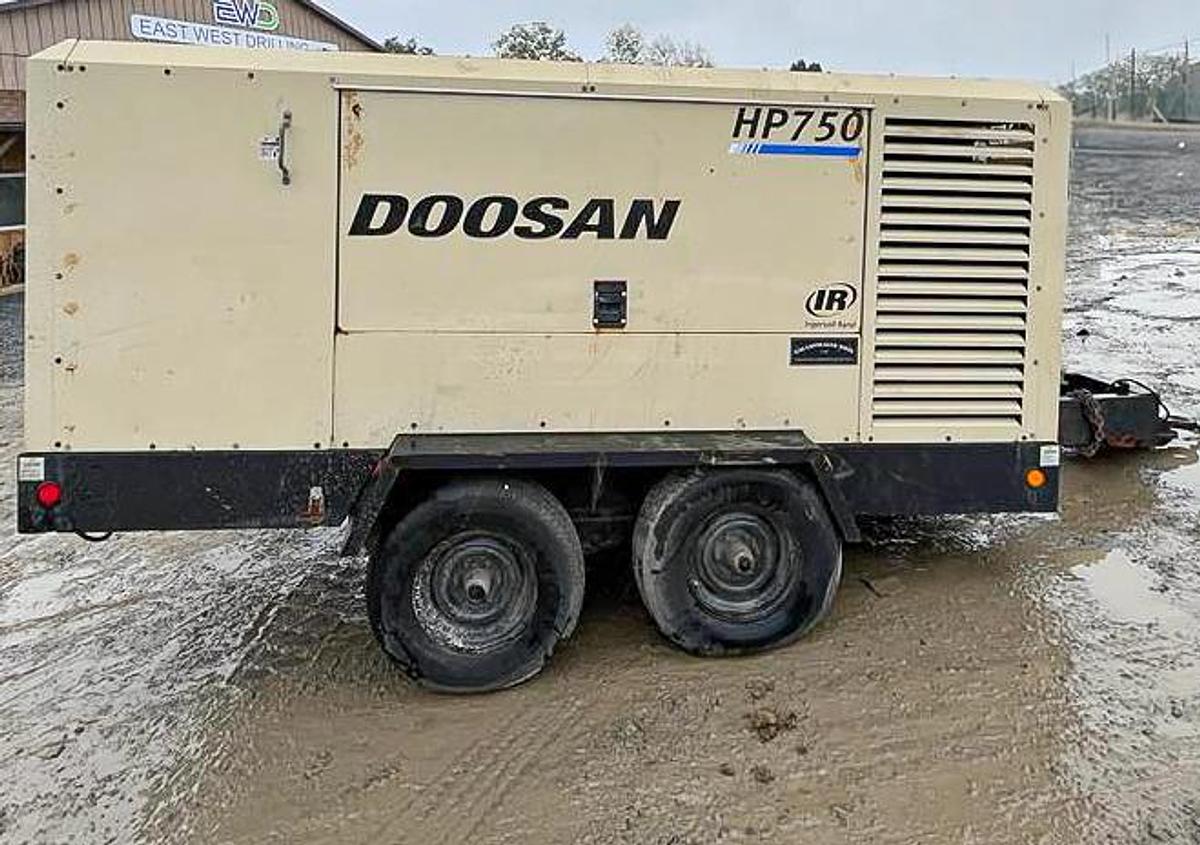 Used 2012 Doosan HP750WCU-T4I Air Compressor