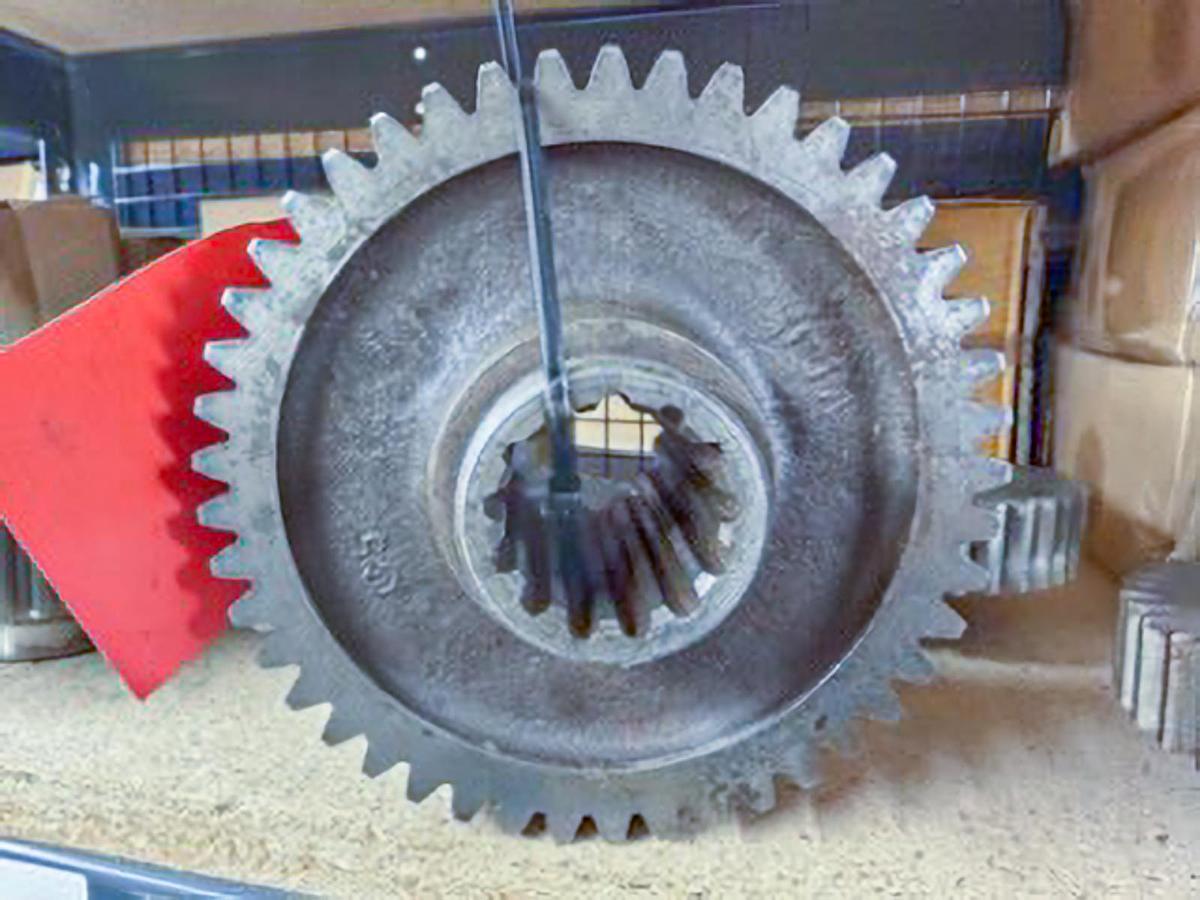Used 4028048 – 45 Tooth Input Gear for Funk Box