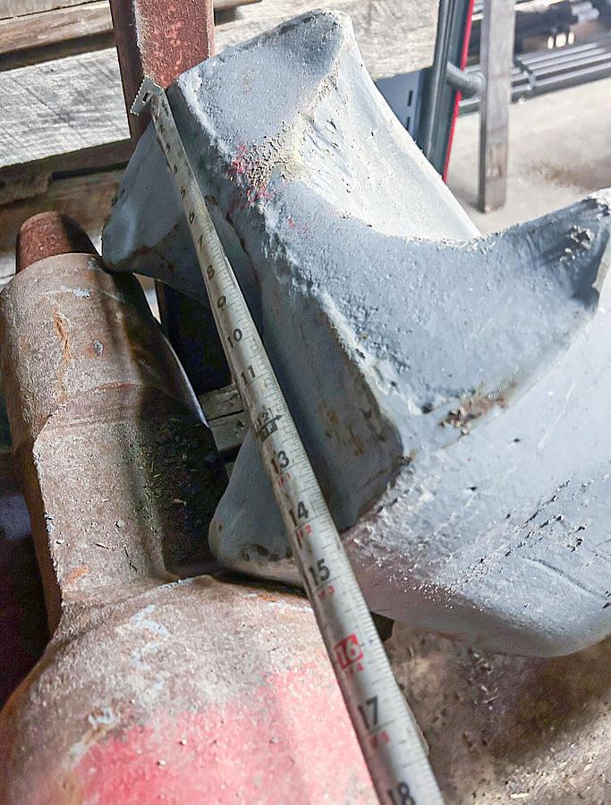 Used 14-1/2" Chisel Bit for Cable Tool Well Drilling Rig.