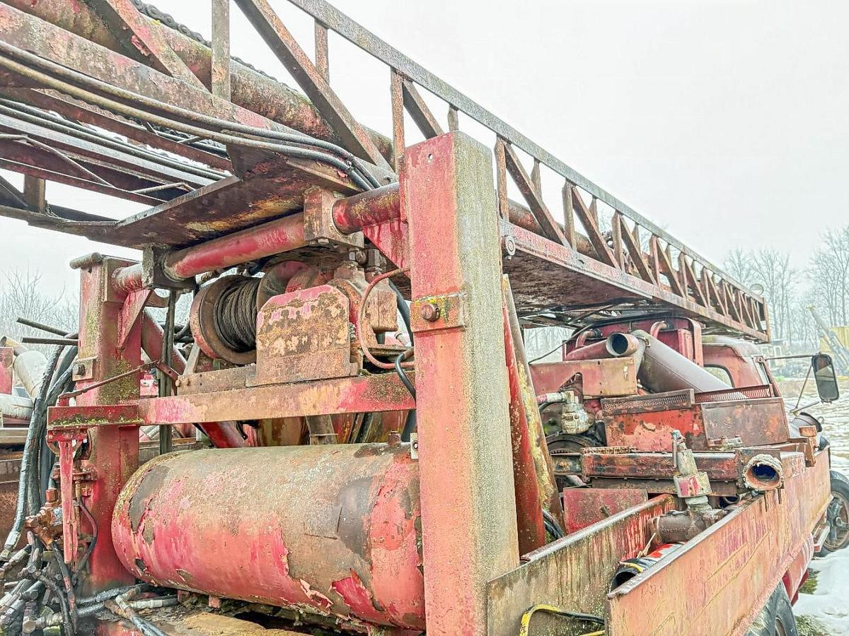Used Schramm T64HB Drill Rig