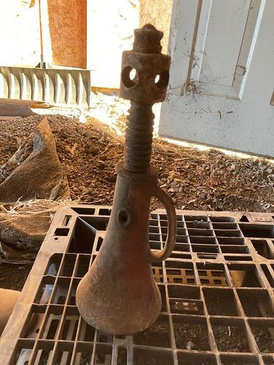 Used Simplex 1-1/2 x 10 Vintage Antique Screw Jack for Leveling Cable Tool