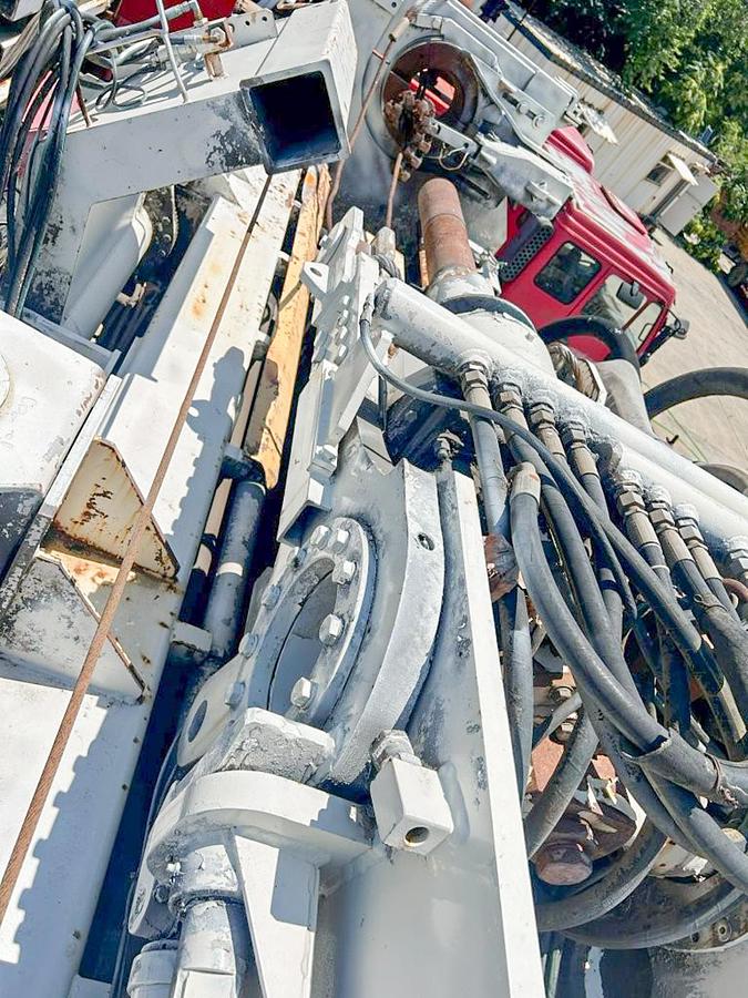 Used 2008 Schramm T200XD Deep Water / Oil & Gas Energy Drill Rig.