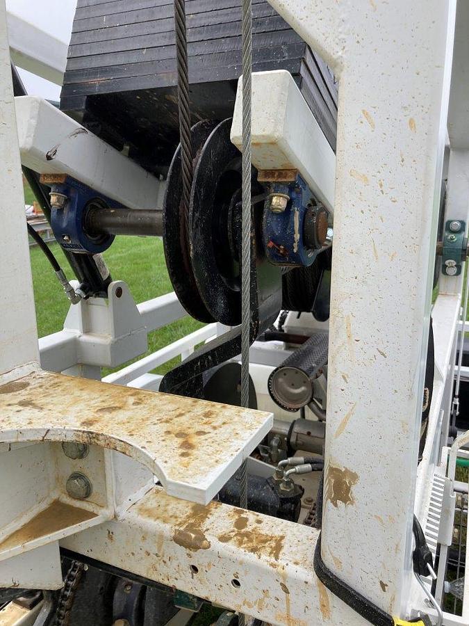 Used LD Cable Tool Rhino Water Drill Rig