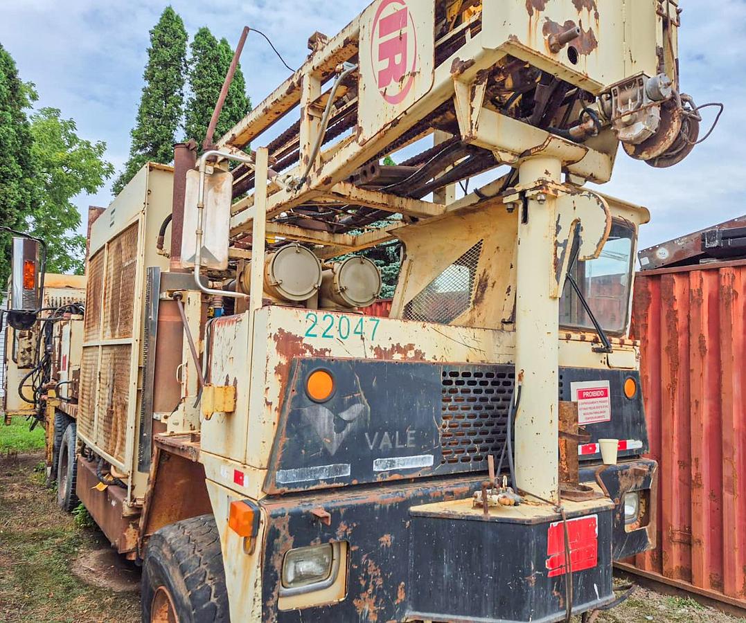 Used 2004 Atlas Copco T4BH Drill Rig