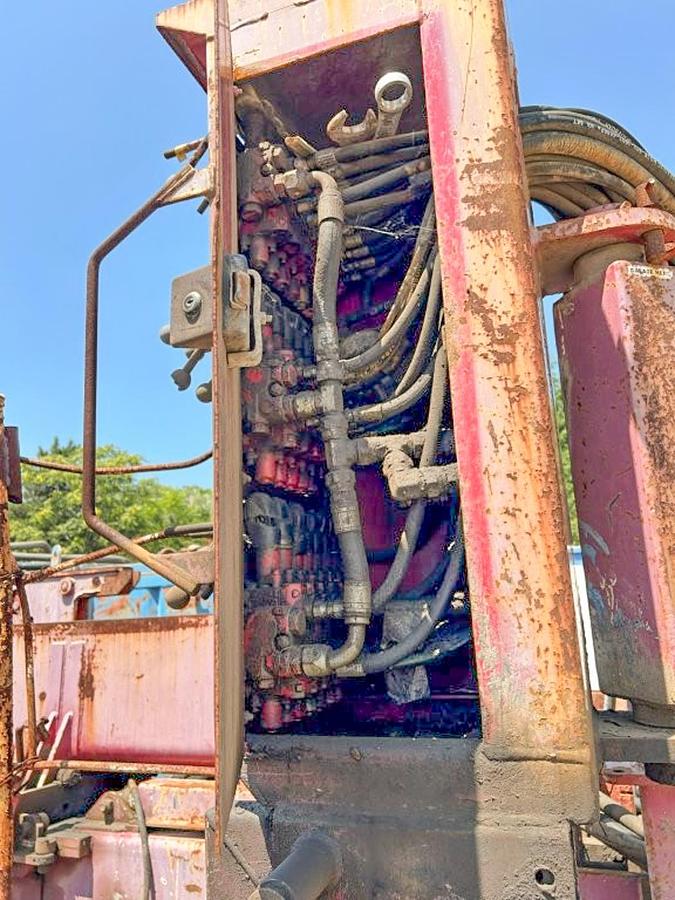 Used 2010 Schramm T200XD Deep Water / Oil & Gas Energy Drill Rig.