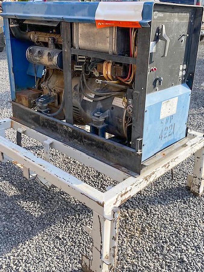 Used Miller  Electric Big Blue 251D Welder