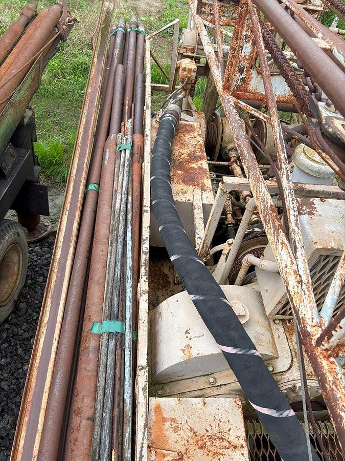 Used Failing 1000 Drill Rig