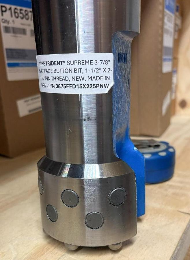 Supreme 3-7/8" Flat Face Carbide Button Cable Tool Drill Bit, 1-1/2" X 2-1/4" Pin Thread