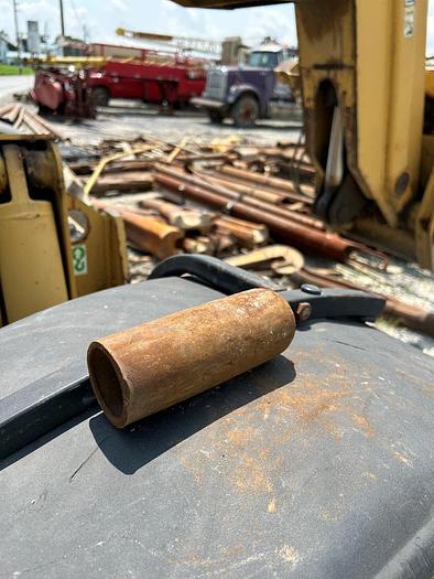 Used 6" Mandrel Button Swivel Stinger for Cable Tool