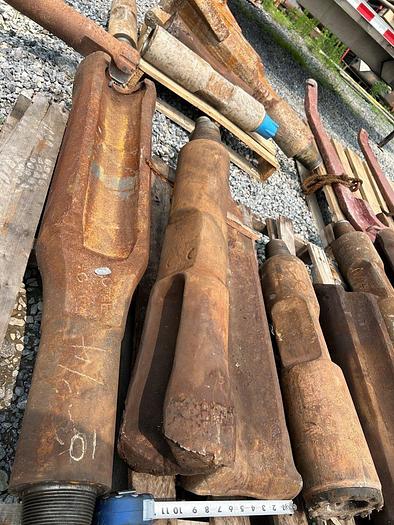 Used 28" Cable Tool Chisel Drill Bit