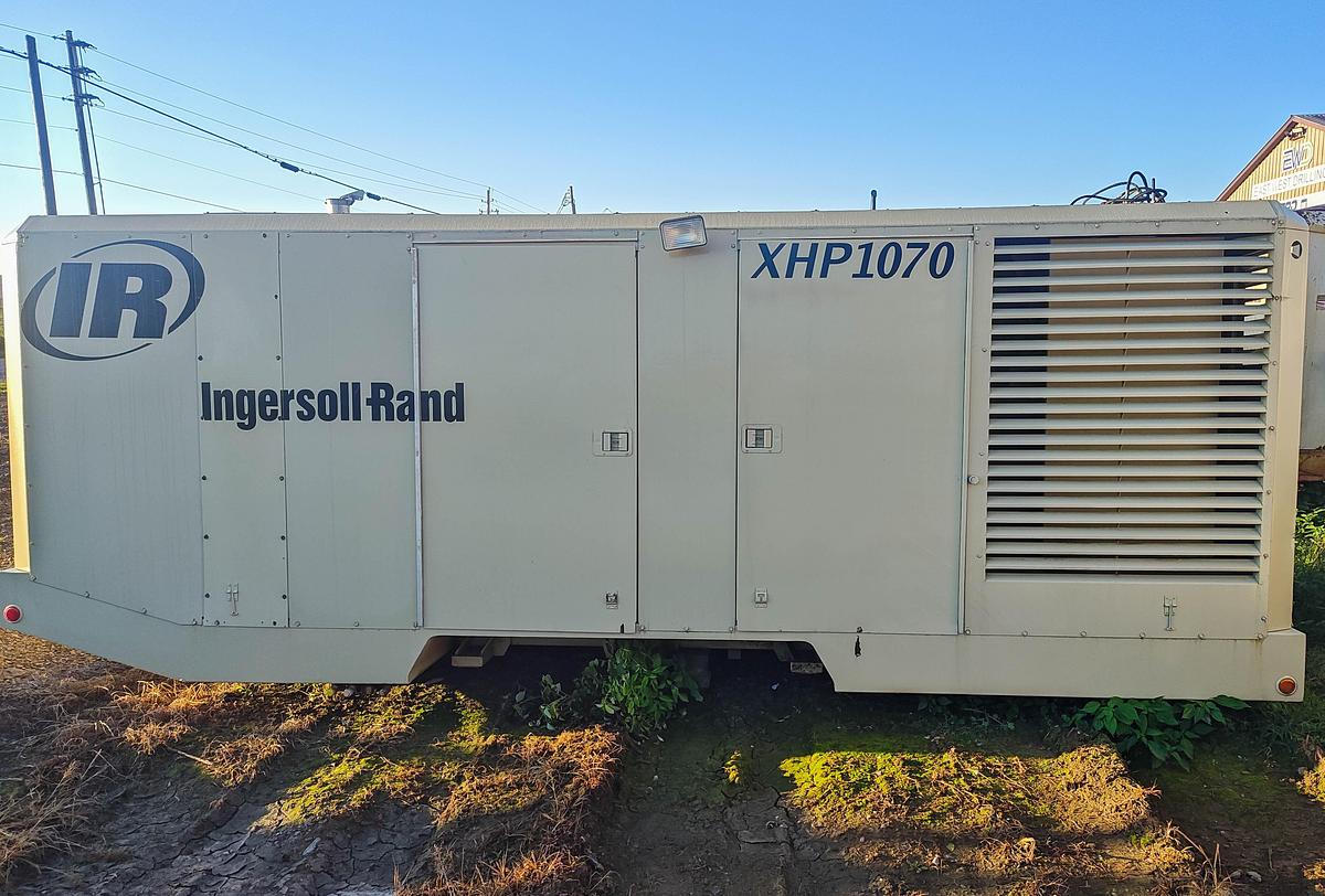 Refurbished 2005  Ingersoll Rand  XHP 1070/350