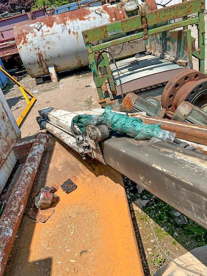 Used 2010 Schramm T200XD Deep Water / Oil & Gas Energy Drill Rig.