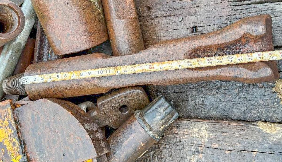 Used 6-7/8" x 28-1/2" Chisel Bit