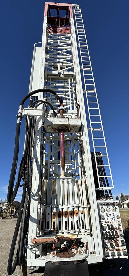 Refurbished Ingersoll-Rand TH100 Drill Rig