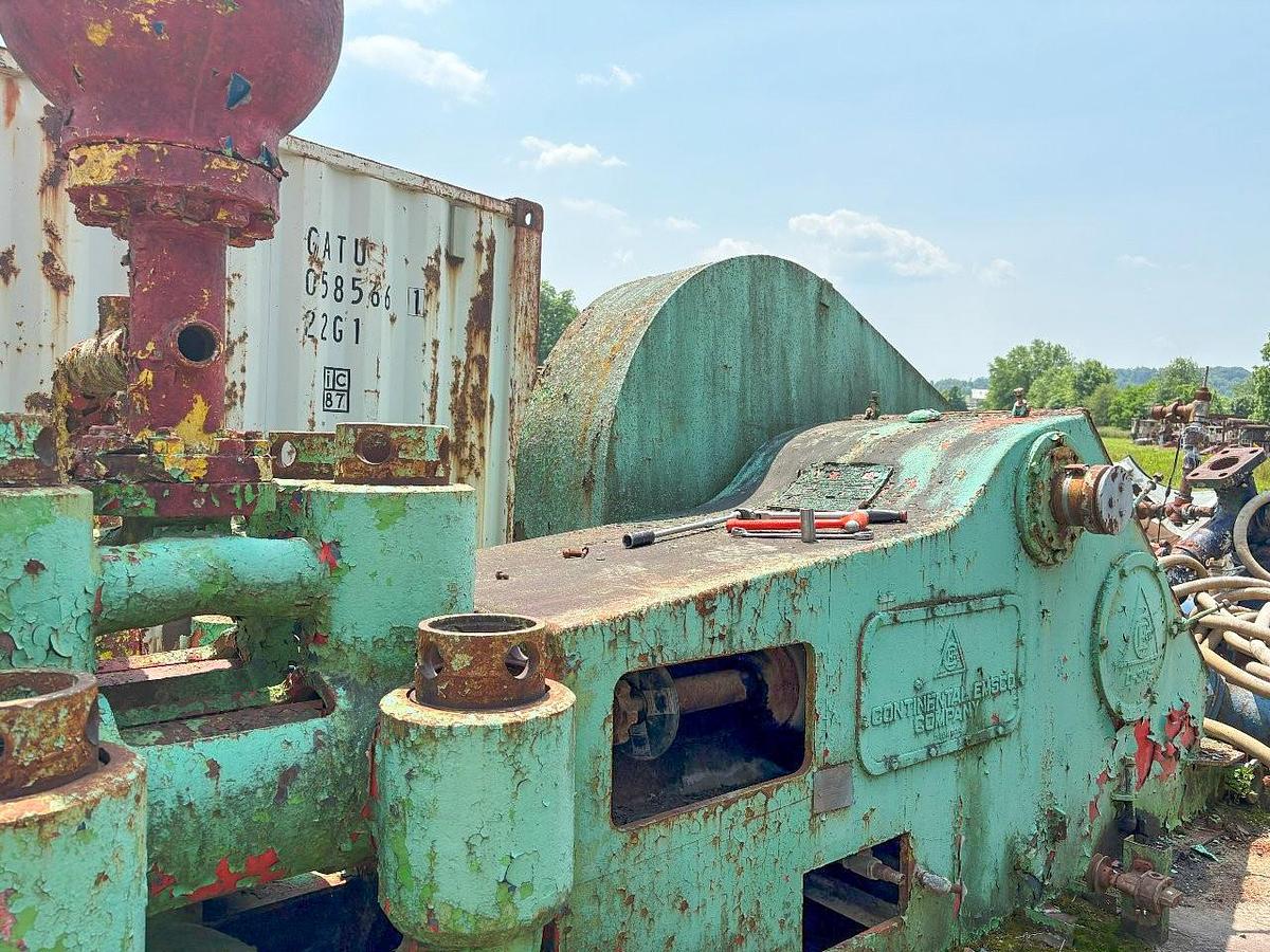 Used Continental Emsco Company 375 Duplex Mud Pump