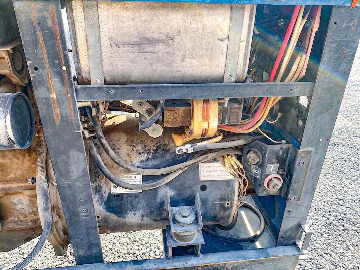 Used Miller  Electric Big Blue 251D Welder