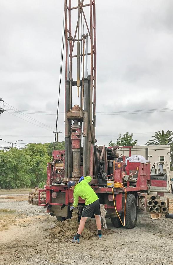 Used Mobile B57 Drill Rig