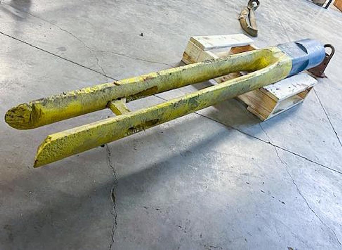 Used Spang & Company Latch Jack Fishing Tool for Cable Well Drill Rig.