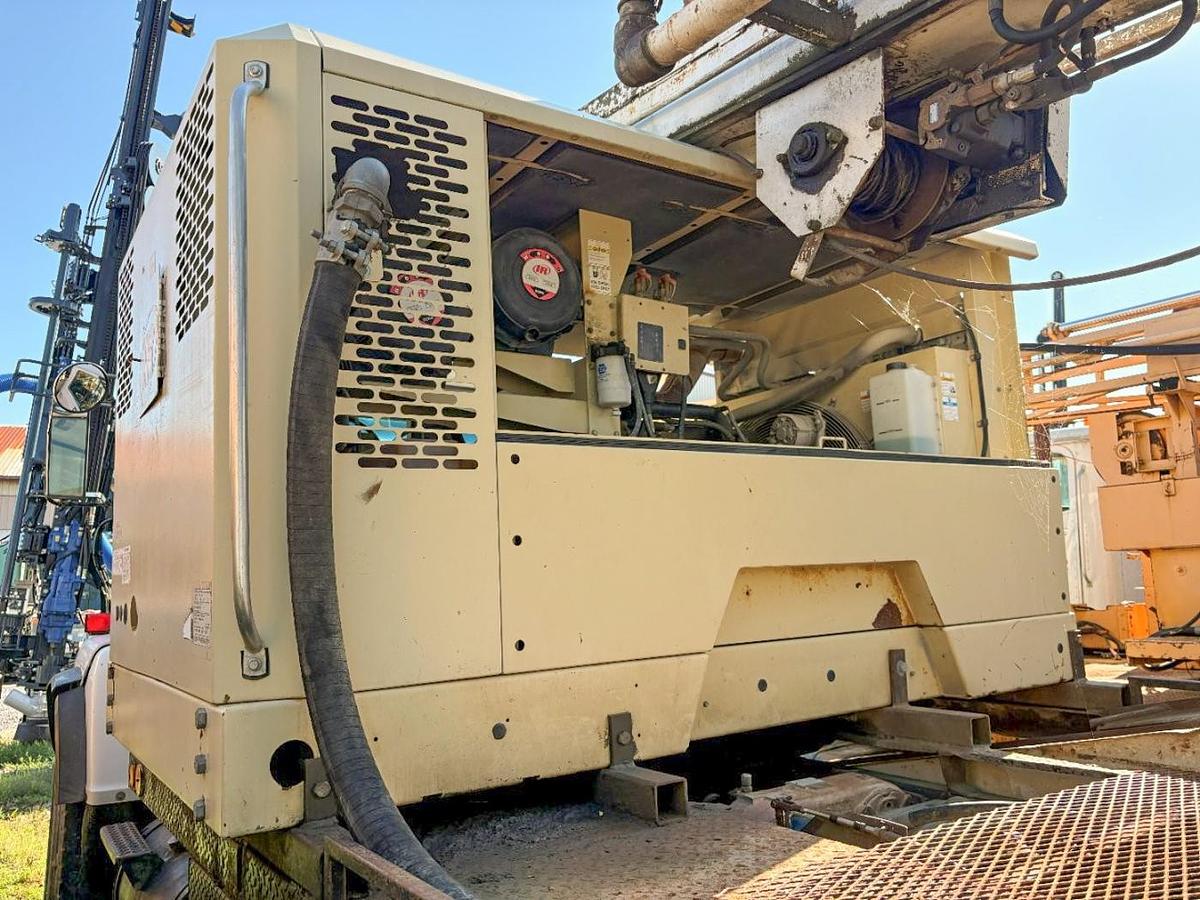 Used 1988 Simco 5000 Drill Rig