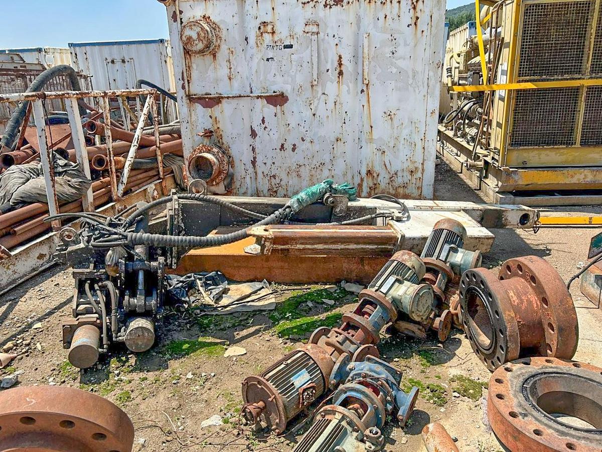 Used 2010 Schramm T200XD Deep Water / Oil & Gas Energy Drill Rig.