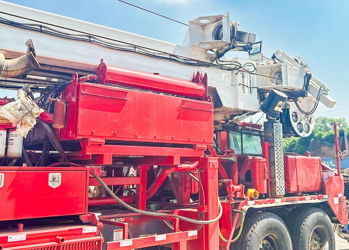 Used 2010 Schramm T200XD Deep Water / Oil & Gas Energy Drill Rig.