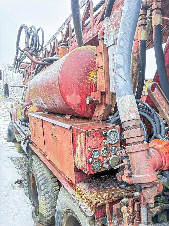 Used Schramm T64HB Drill Rig