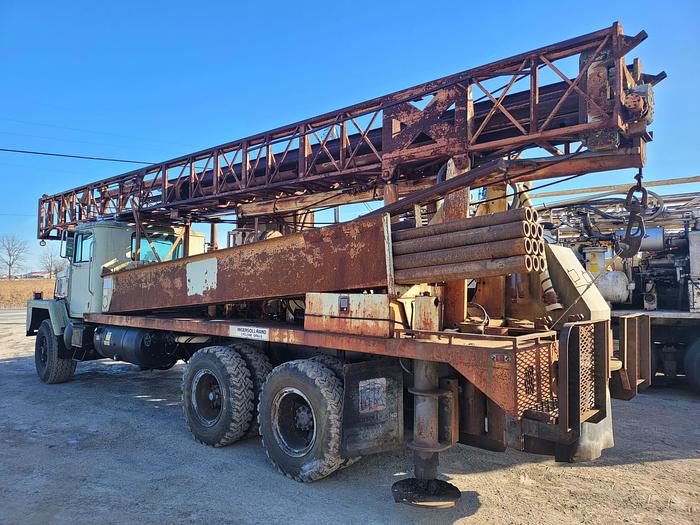 Used 1985 Ingersoll-Rand TH60 Drill Rig