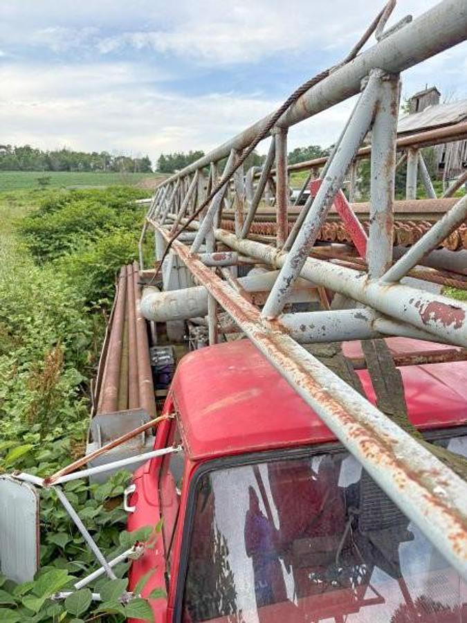 Used Davey M8A Table Drive Drill Rig