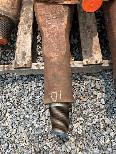 Used 44" Heavy Duty Cable Tool Chisel Bit