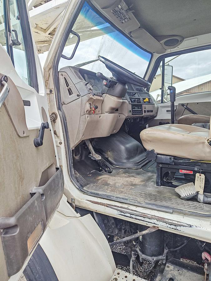 Used 2007 Sandvik T1000 Drill Rig