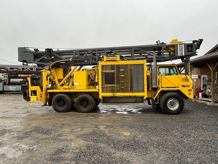 Used 2009 Atlas Copco T4W DH Drill Rig