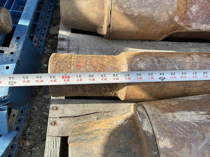 Used 33" Conventional "Prosser" Style Drill Rope Socket for Cable Tool