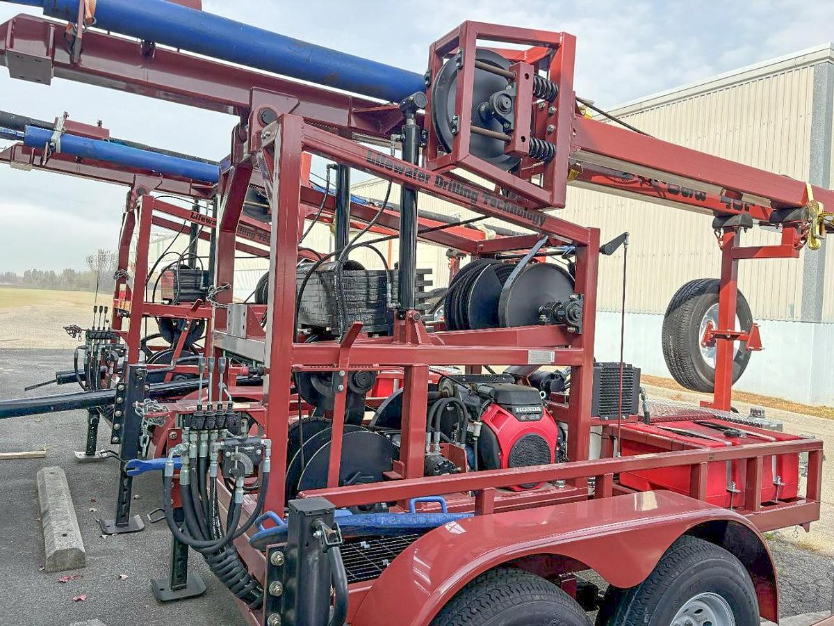 LD Cable Tool Rhino Water Drill Rig