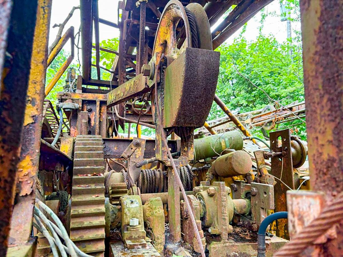 Used Keystone Cable Tool Well Drilling Rig